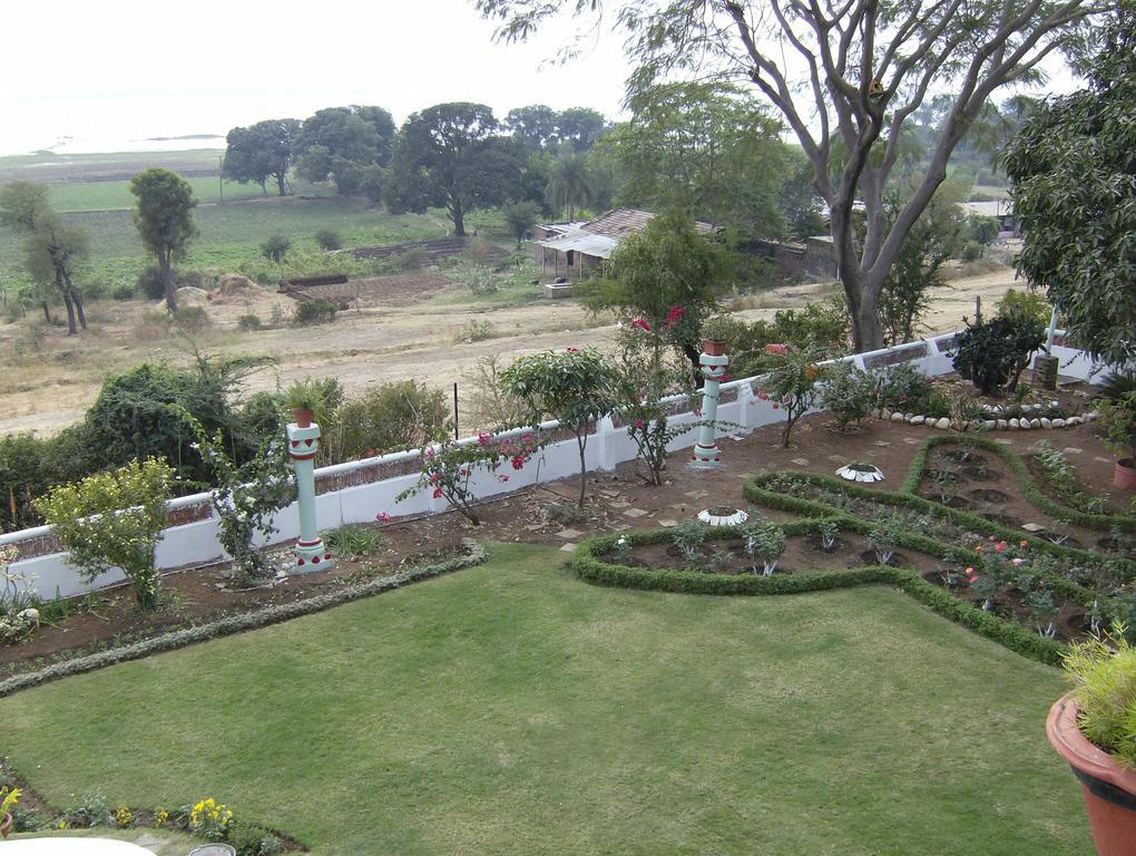 Jheelam Homestay Bhopal Ngoại thất bức ảnh