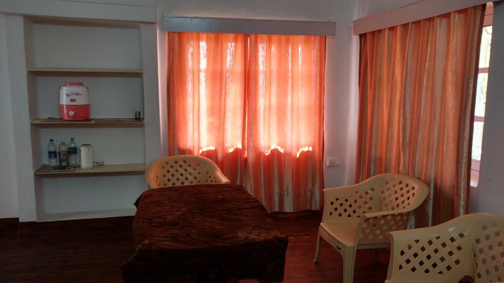 Jheelam Homestay Bhopal Ngoại thất bức ảnh