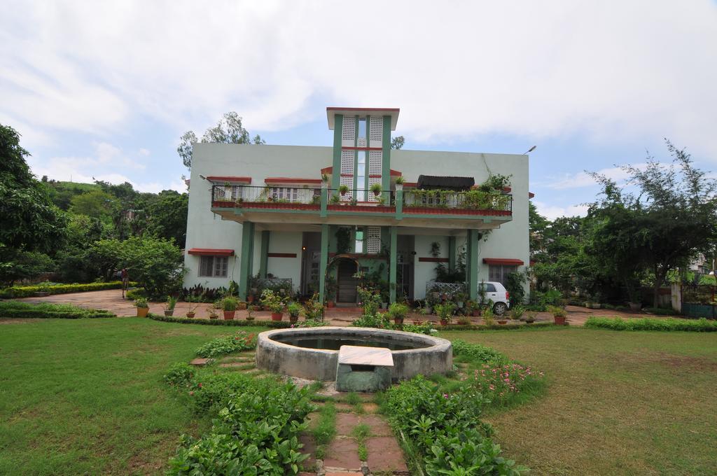 Jheelam Homestay Bhopal Ngoại thất bức ảnh