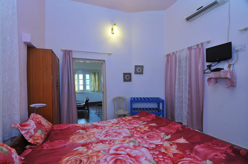 Jheelam Homestay Bhopal Ngoại thất bức ảnh